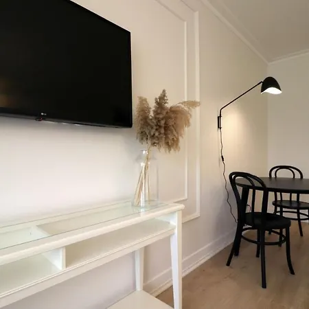 Apartbaltic - Zdrojowa 51 *